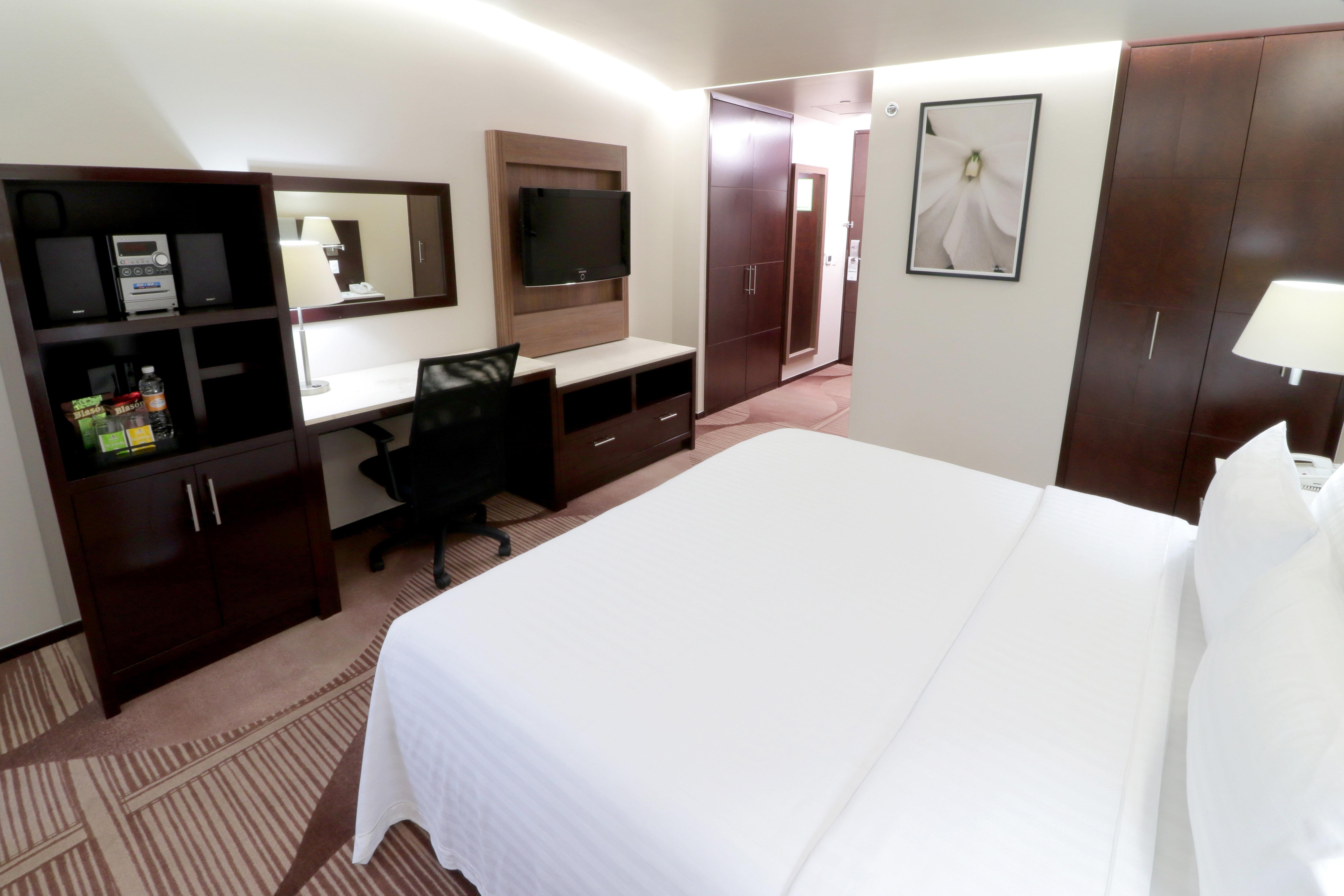 Holiday Inn Hotel & Suites Mexico Medica Sur By Ihg Екстериор снимка