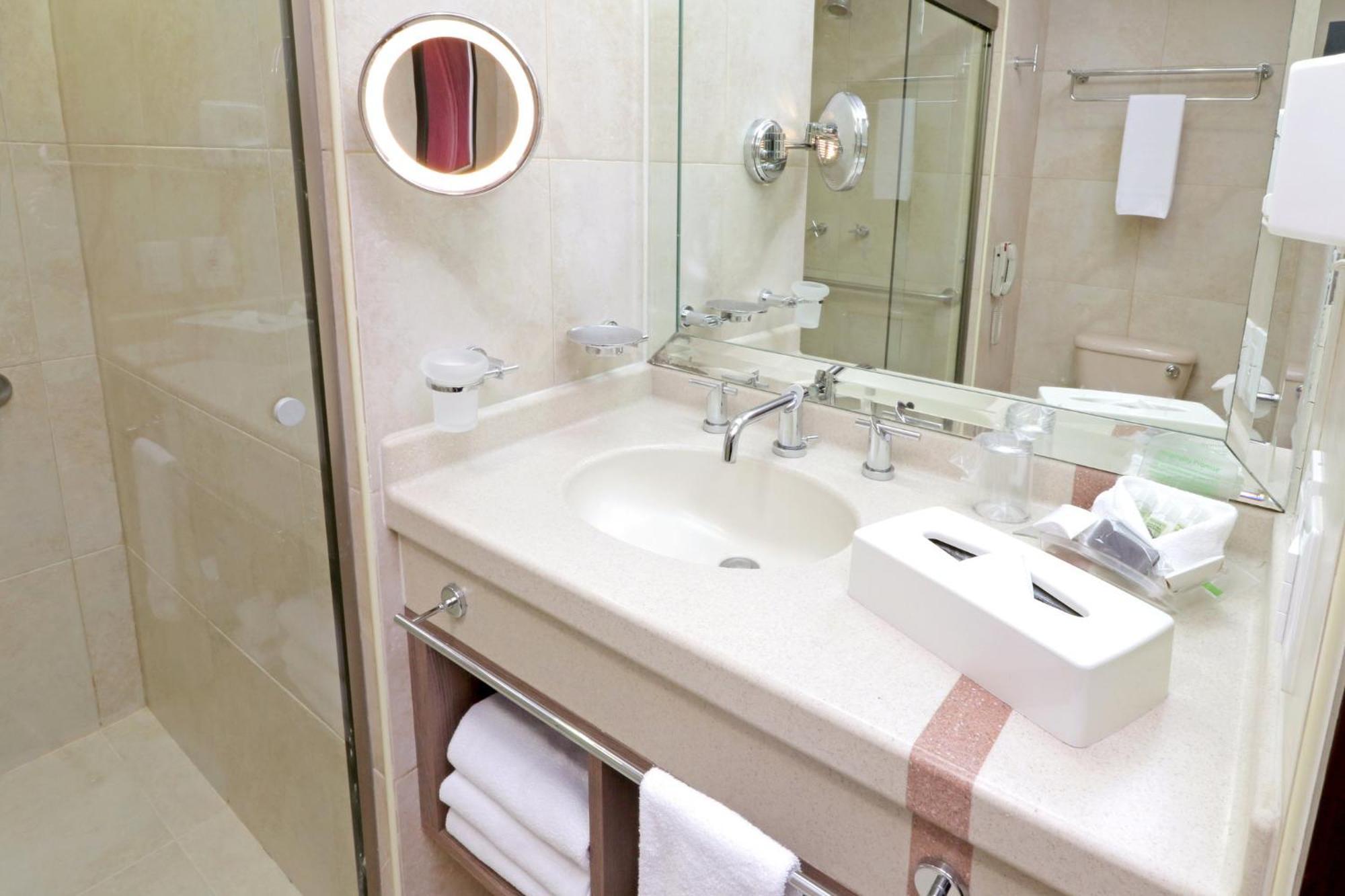 Holiday Inn Hotel & Suites Mexico Medica Sur By Ihg Екстериор снимка